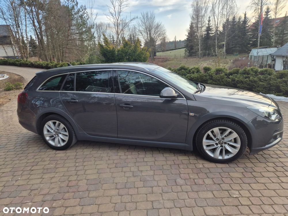Opel Insignia CT 2.0 CDTI S&S - 10