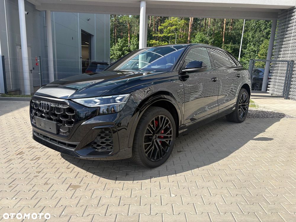 Audi Q8 - 2