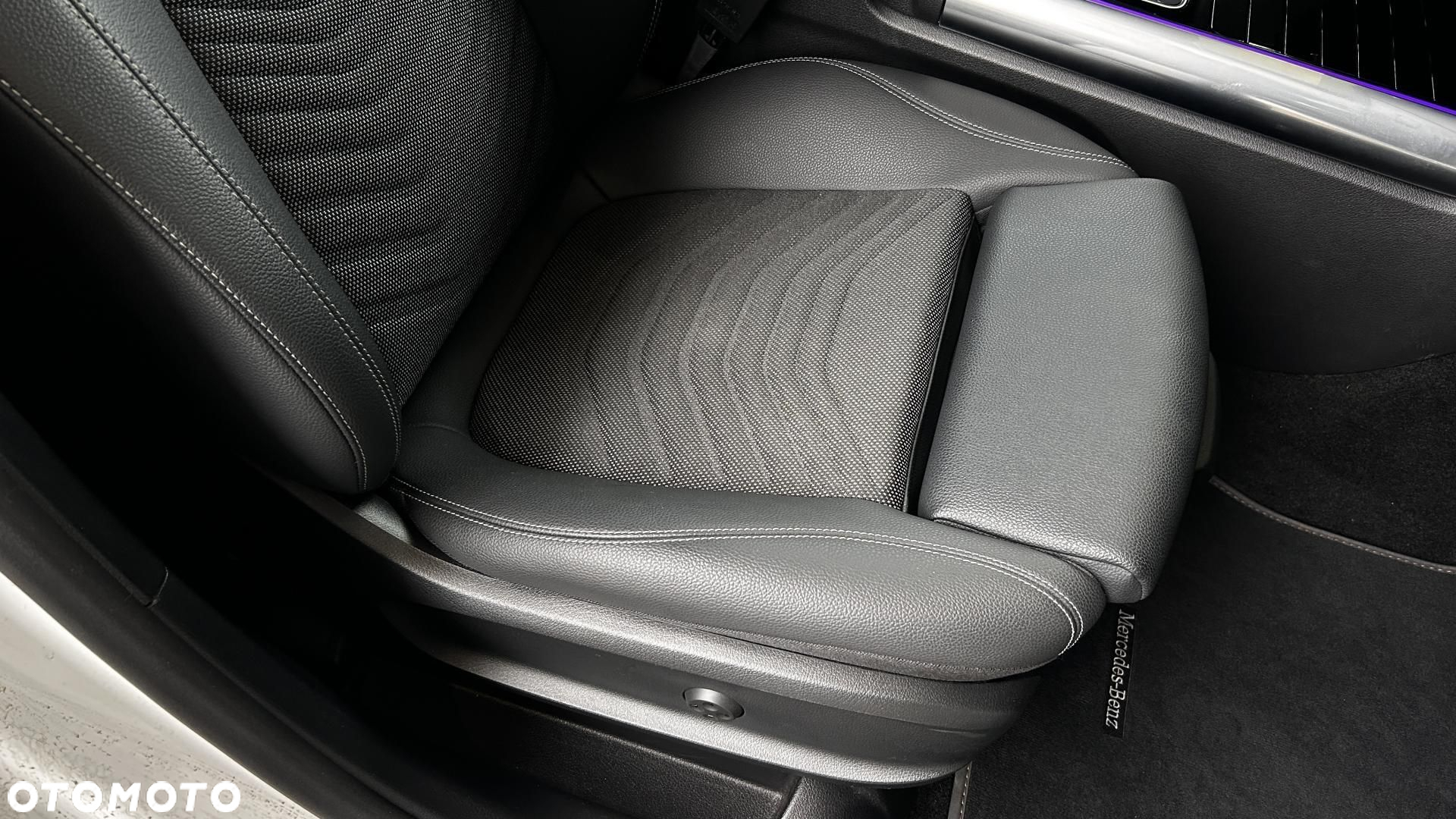 Mercedes-Benz GLA 200 Progressive - 25