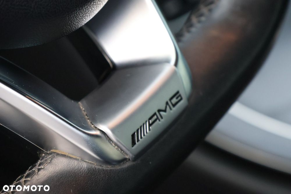 Mercedes-Benz Klasa E 43 AMG 4Matic 9G-TRONIC - 21