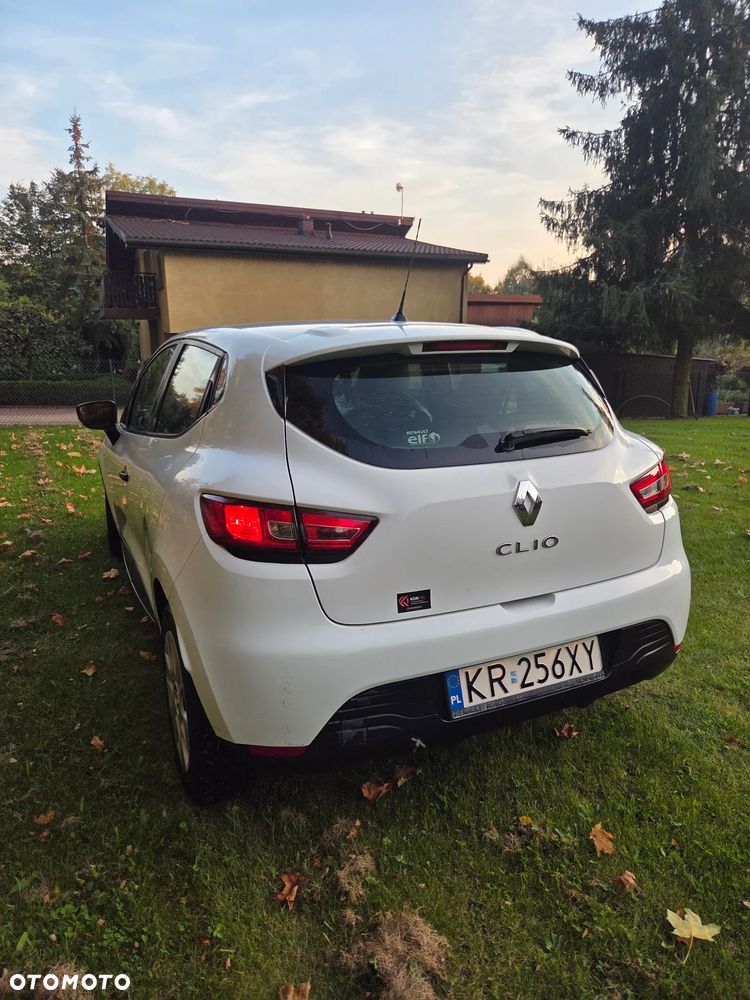 Renault Clio - 6