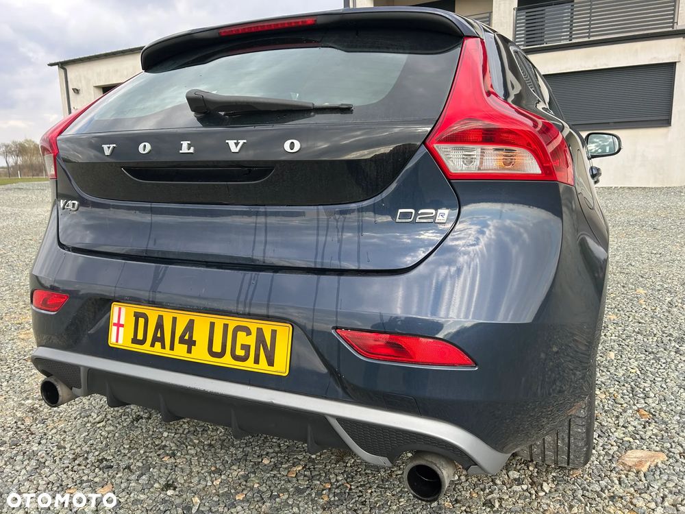 Volvo V40 D2 R Design - 7