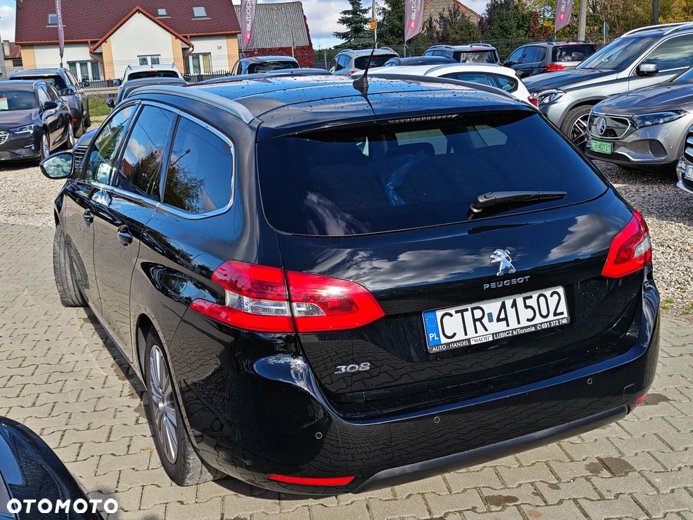 Peugeot 308 - 5