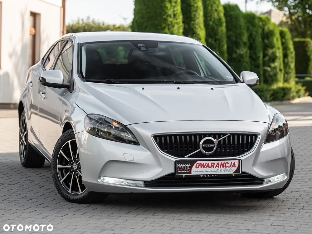 Volvo V40 D2 Kinetic - 2
