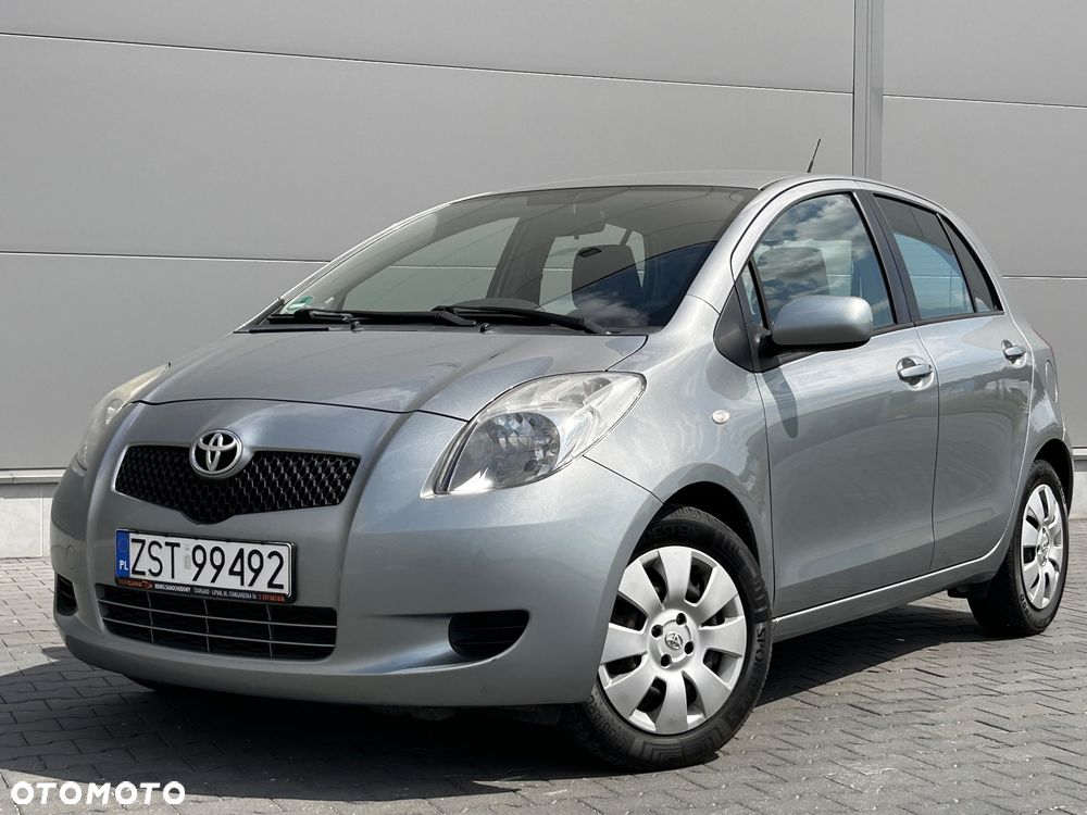 Toyota Yaris 1.3 Sol - 1