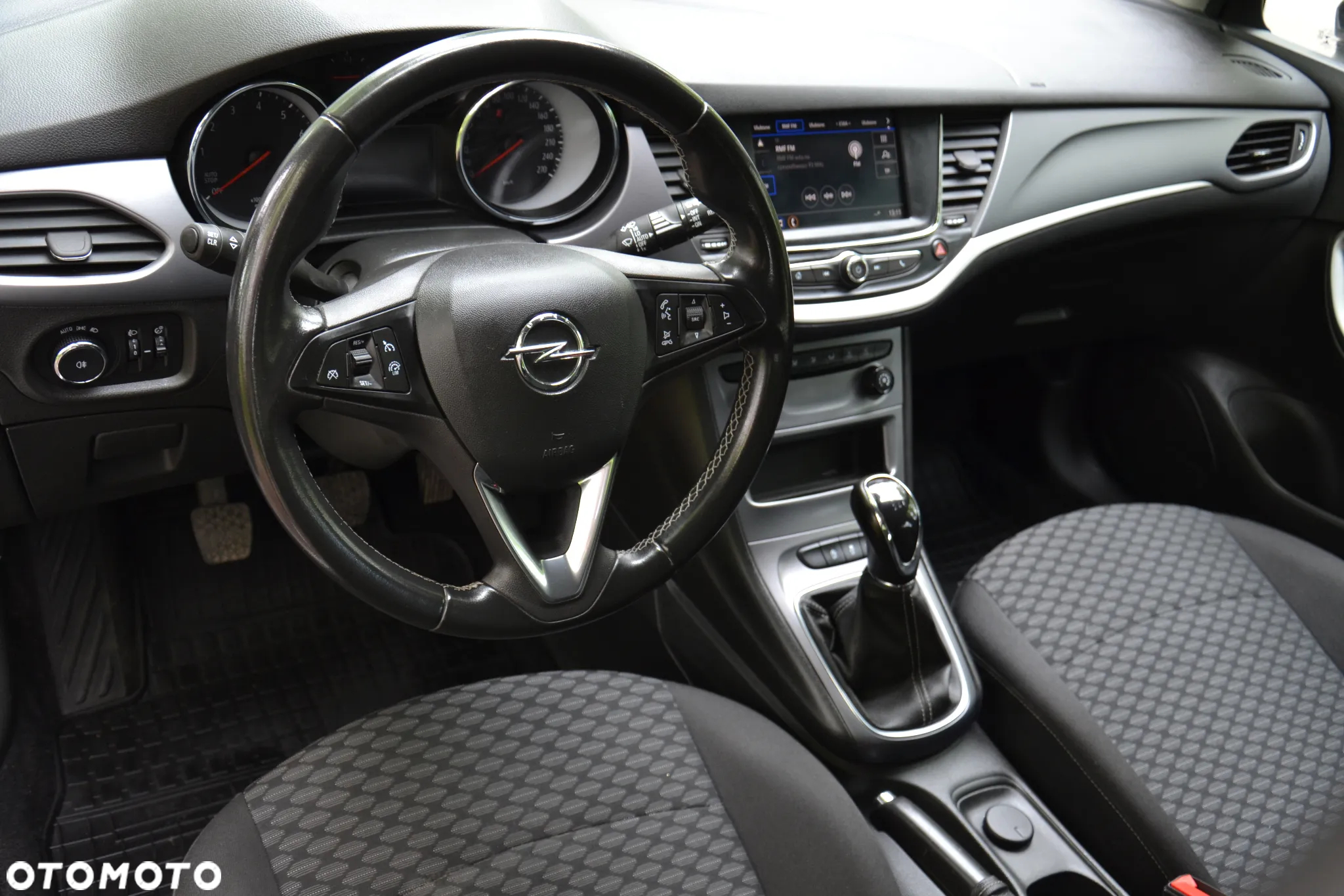 Opel Astra V 1.2 T Edition S&S - 15