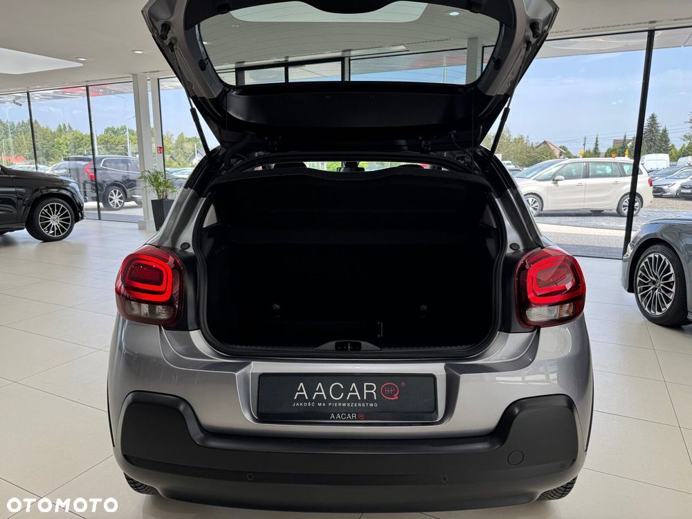 Citroën C3 1.2 PureTech Shine EAT6 - 17