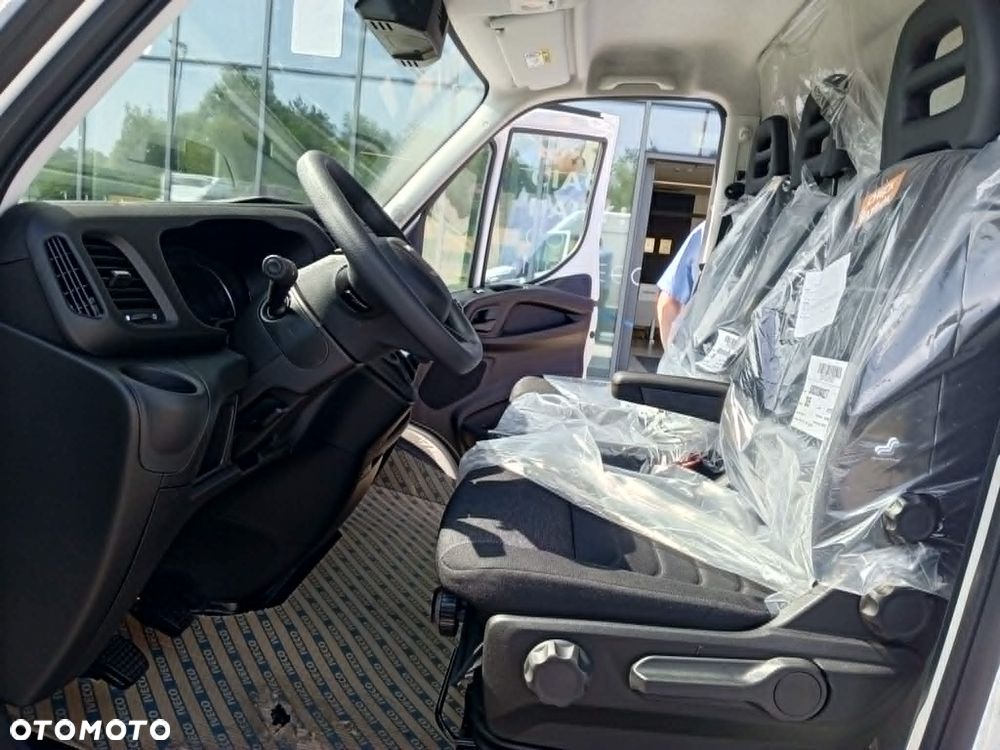 Iveco 35S16V - 5