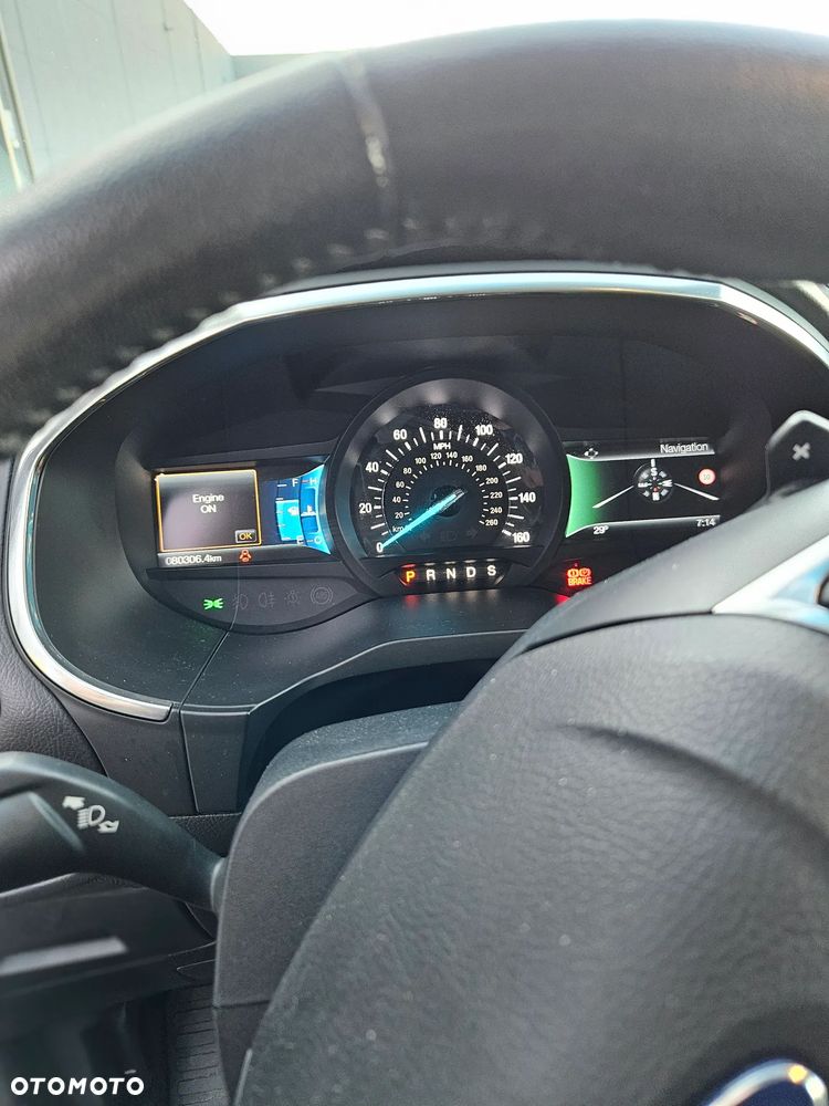 Ford Edge - 10