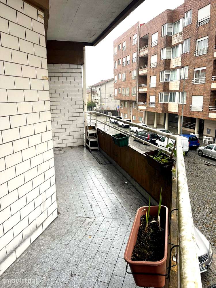 Apartamento t3 à venda em Águas Santas - Grande imagem: 2/13