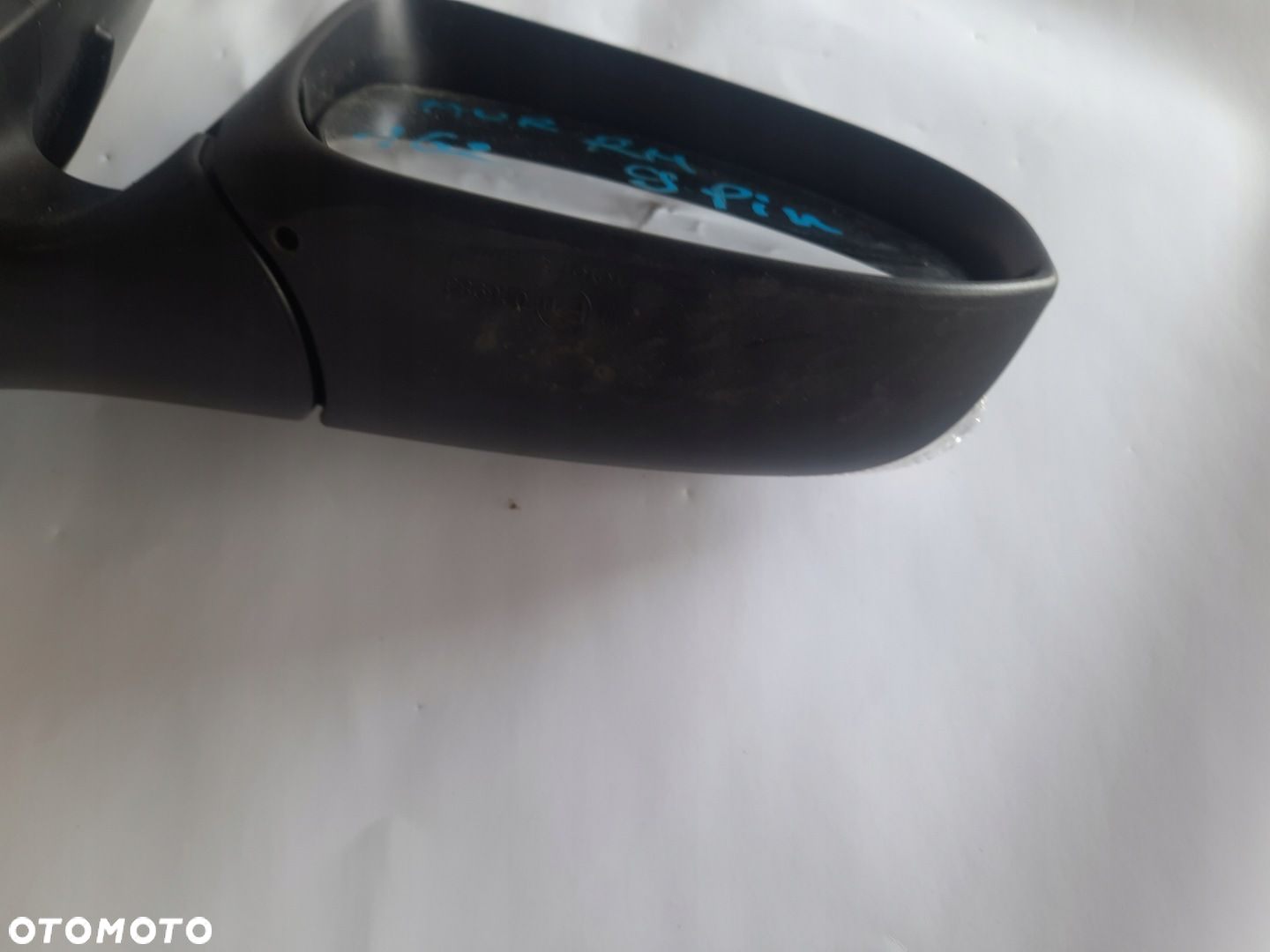 LUSTERKO PRAWE TOYOTA AURIS II 15-18r 9 PIN 1G2 - 4