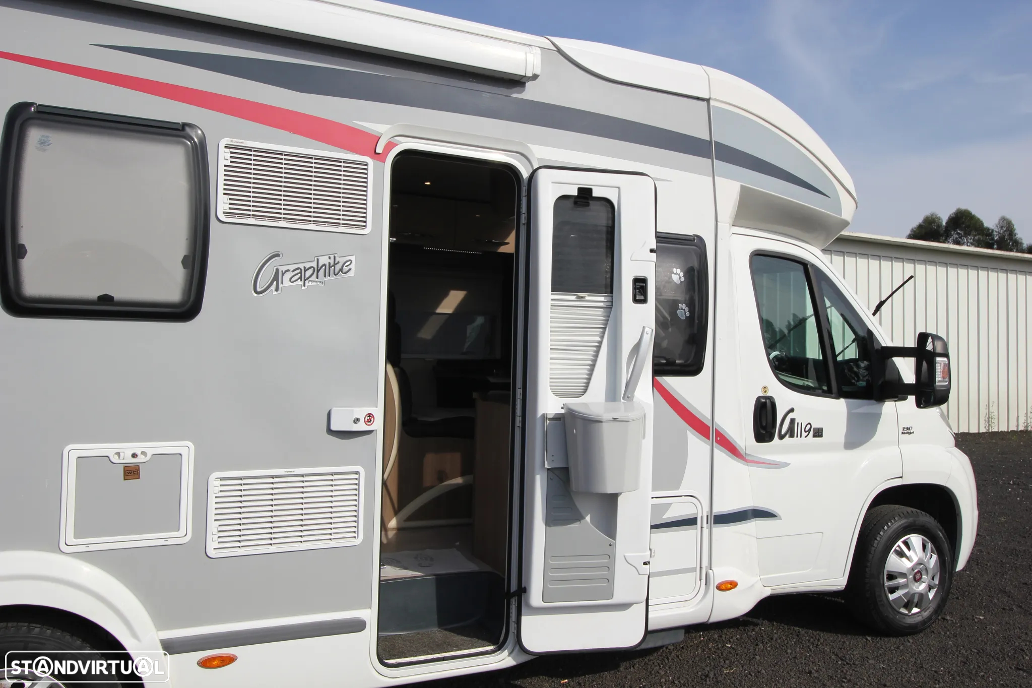 Challenger Graphite 119 EB *CAMA CENTRAL+BASCULANTE* - 2