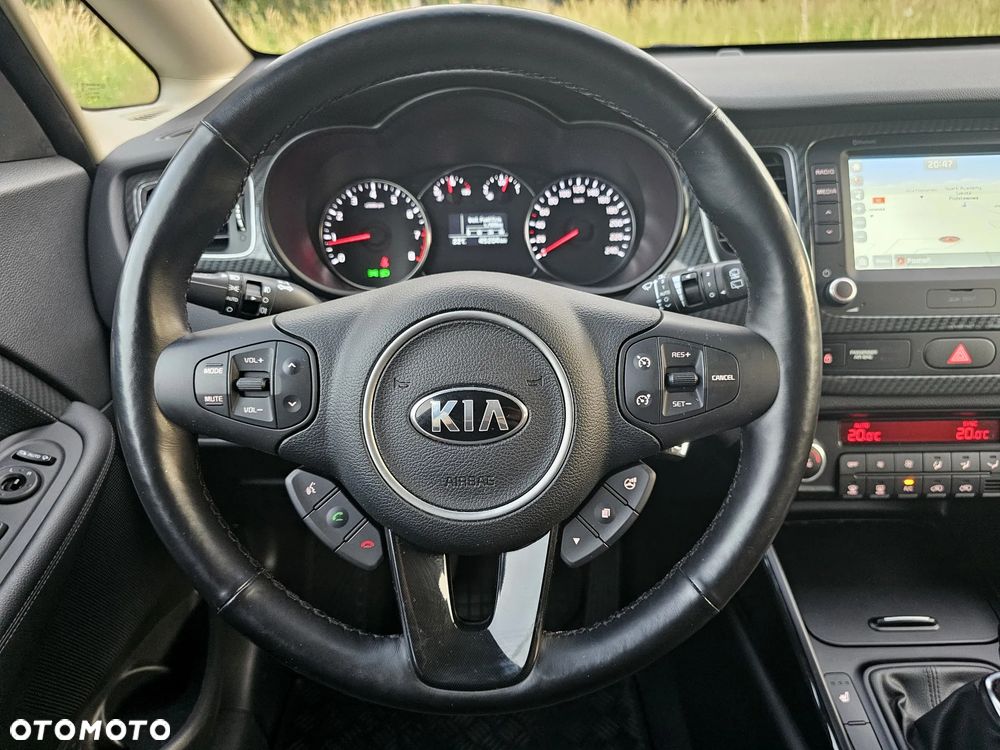 Kia Carens 1.6 GDI L - 20