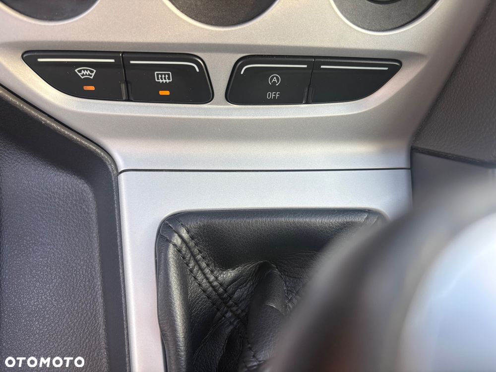 Ford Focus - 23