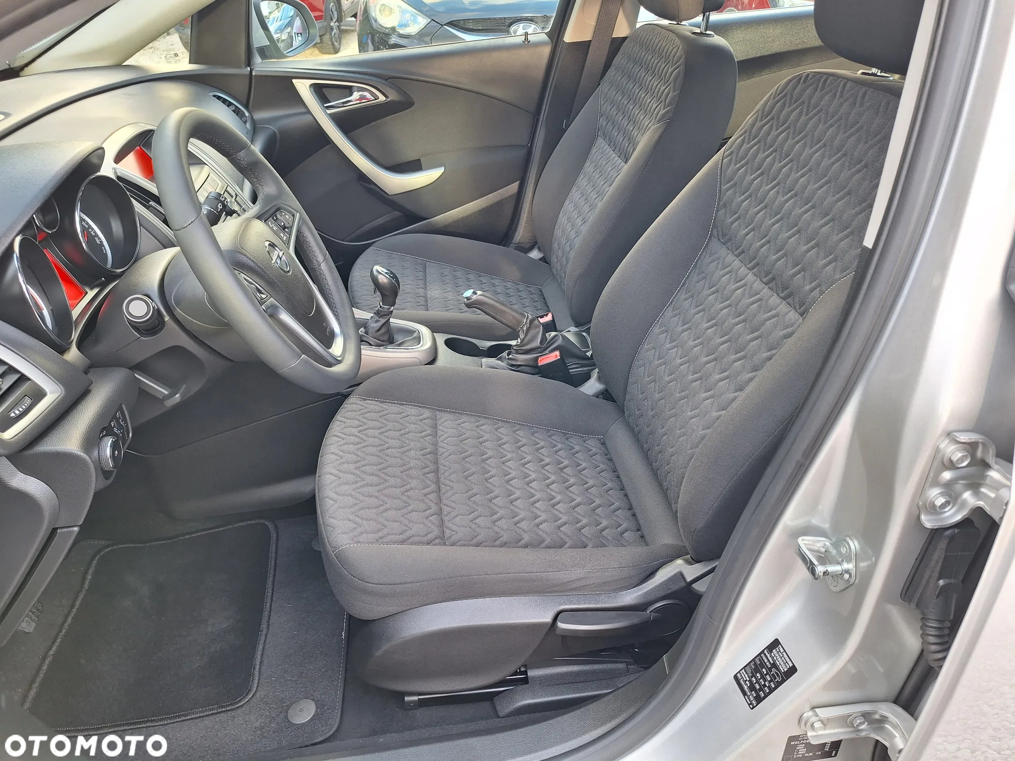 Opel Astra 1.6 Active - 17