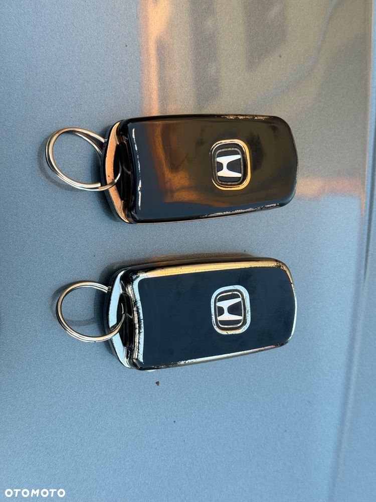 Honda Accord - 16