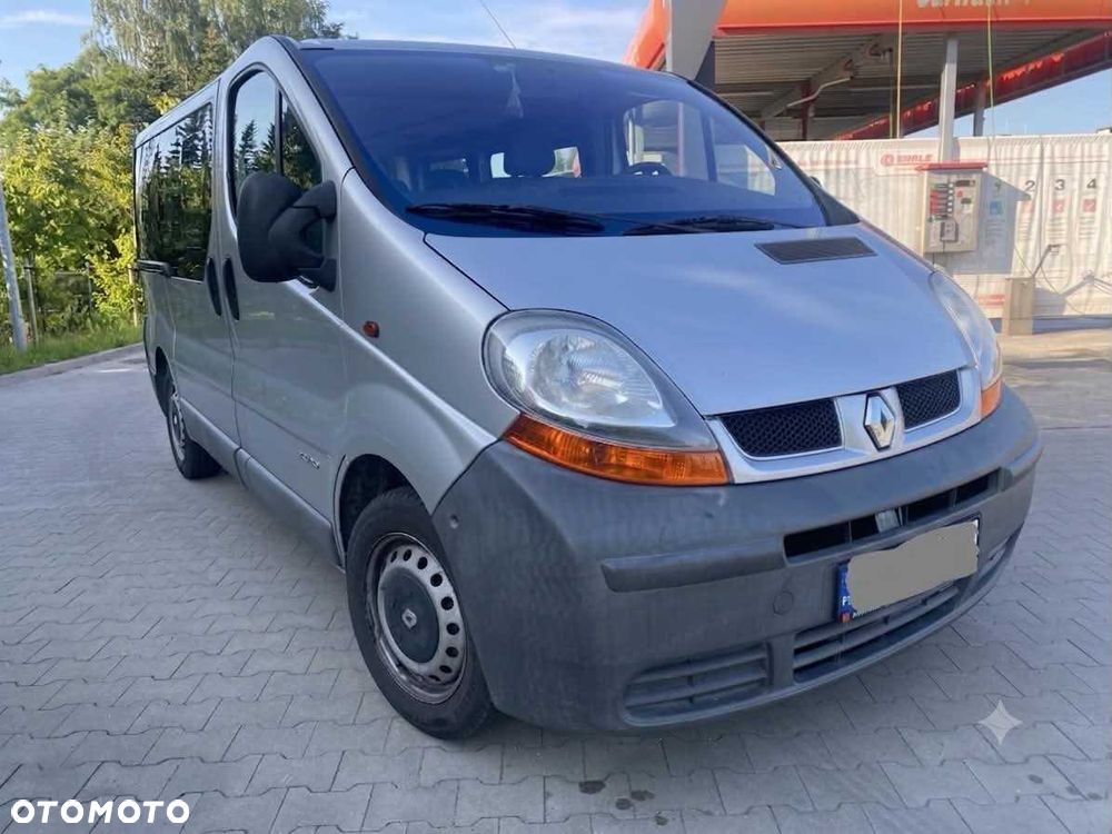 Renault Trafic - 1