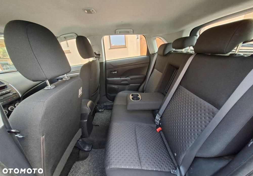 Mitsubishi ASX - 19