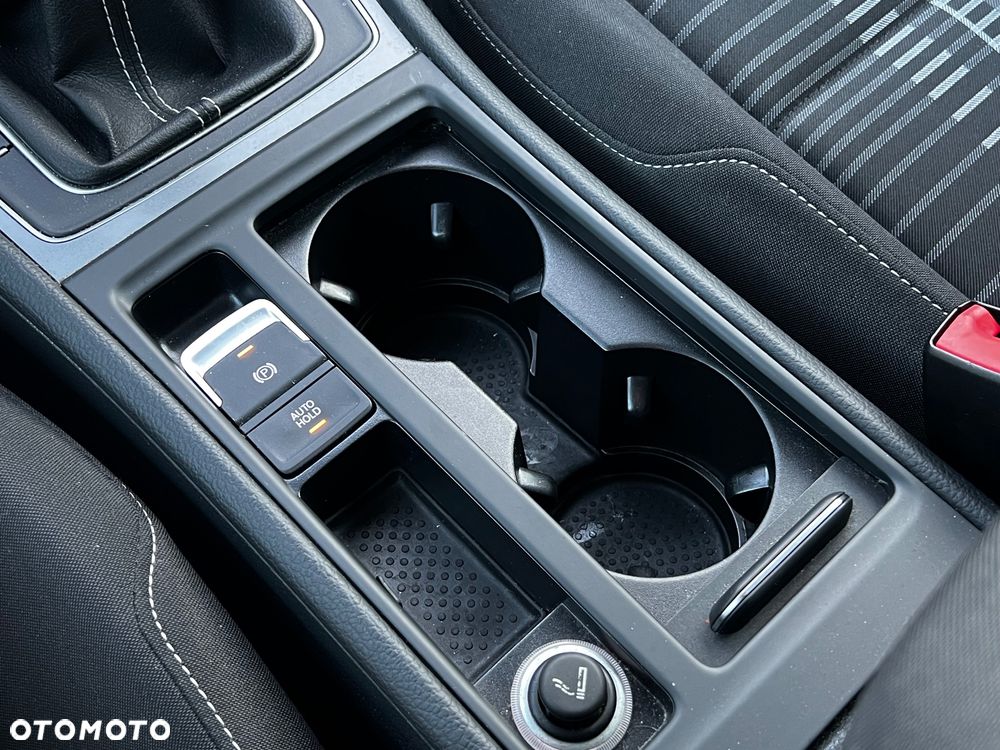 Volkswagen Golf 1.2 TSI BlueMotion Technology Lounge - 18