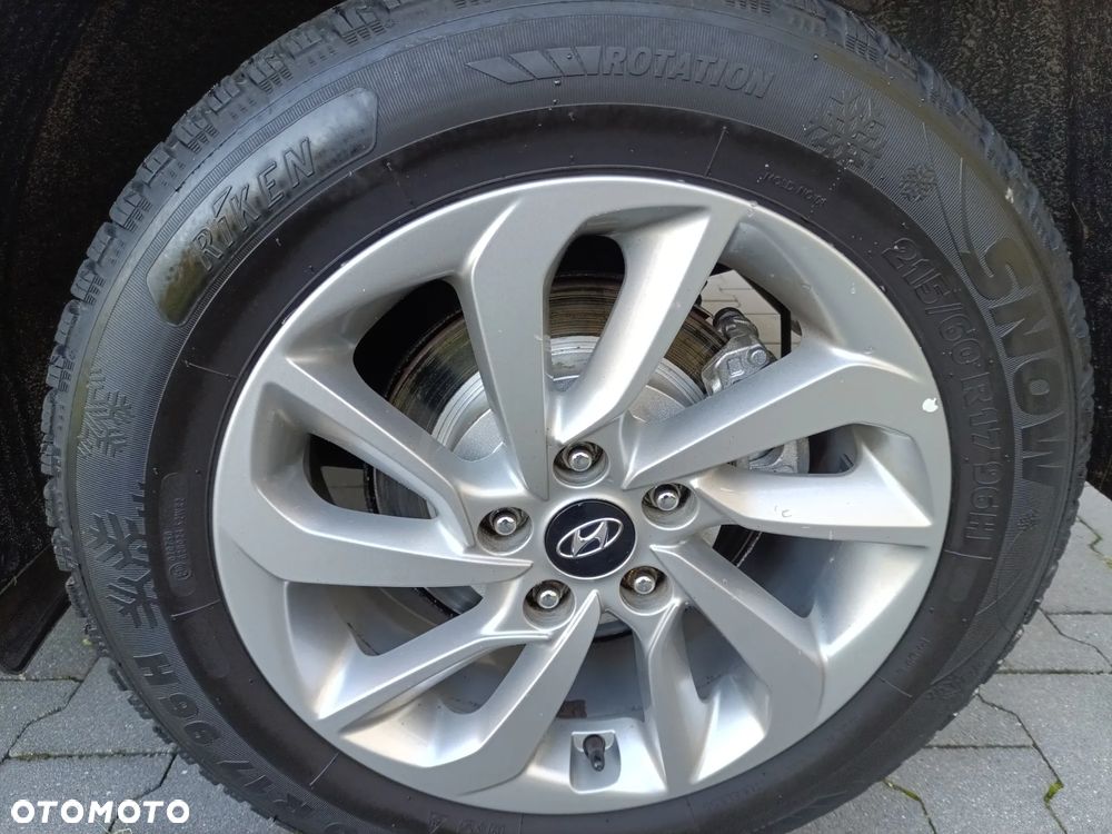 Hyundai Tucson blue 1.7 CRDi 2WD Style - 28