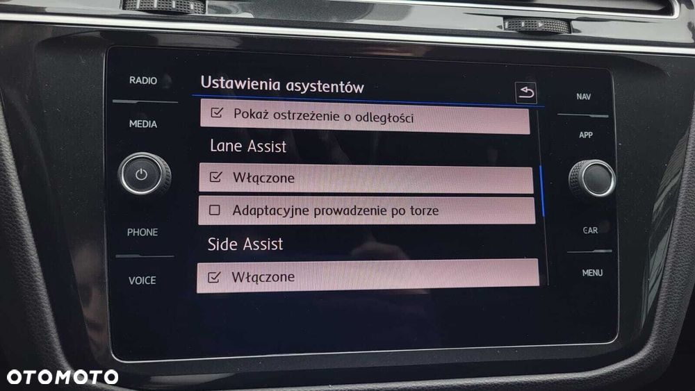 Volkswagen Tiguan - 30