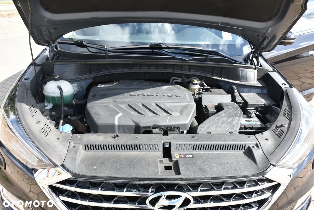 Hyundai Tucson 2.0 CRDI 4WD Automatik Premium - 26