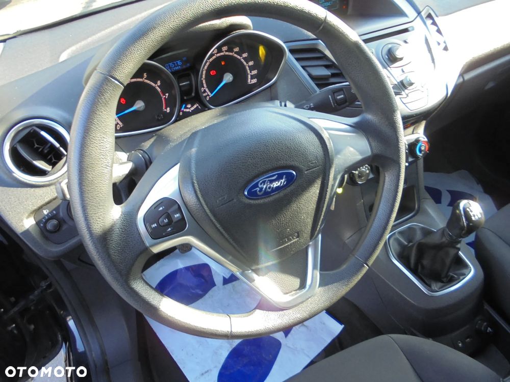 Ford Fiesta 1.25 Ambiente - 7