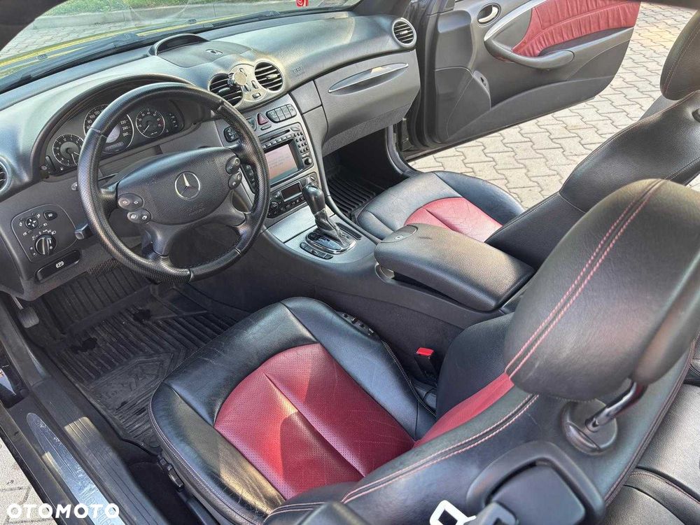 Mercedes-Benz CLK - 6