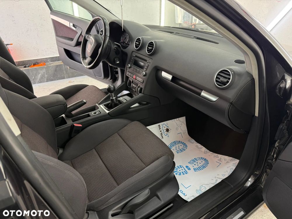 Audi A3 Sportback 1.8 TFSI S line Sportpaket (plus) - 23