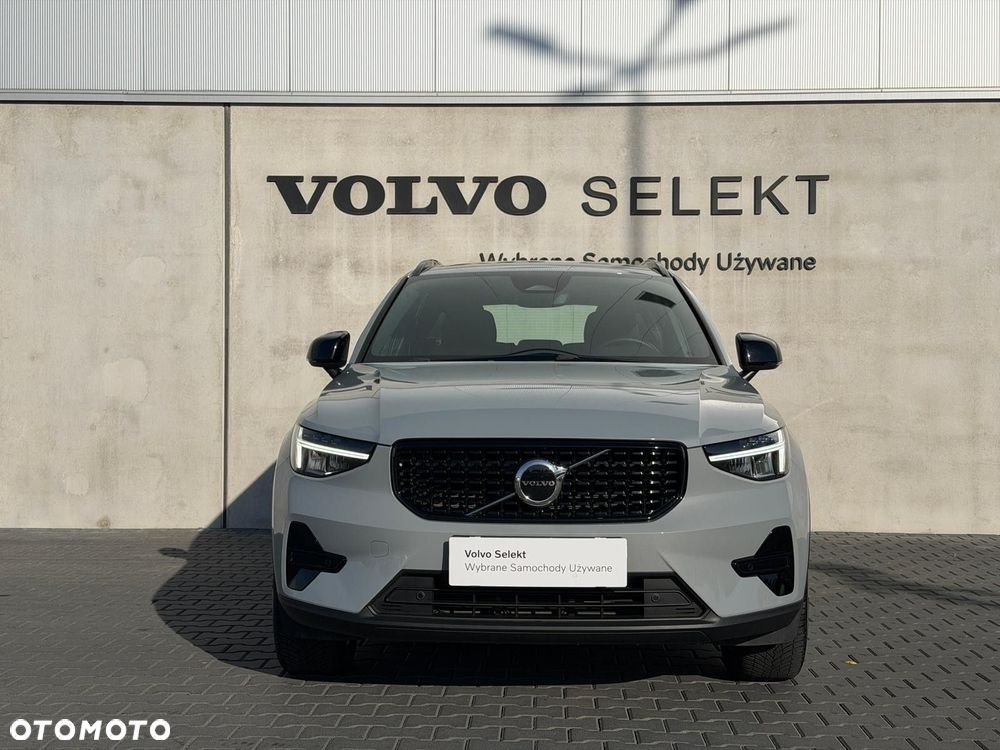 Volvo XC 40 - 4