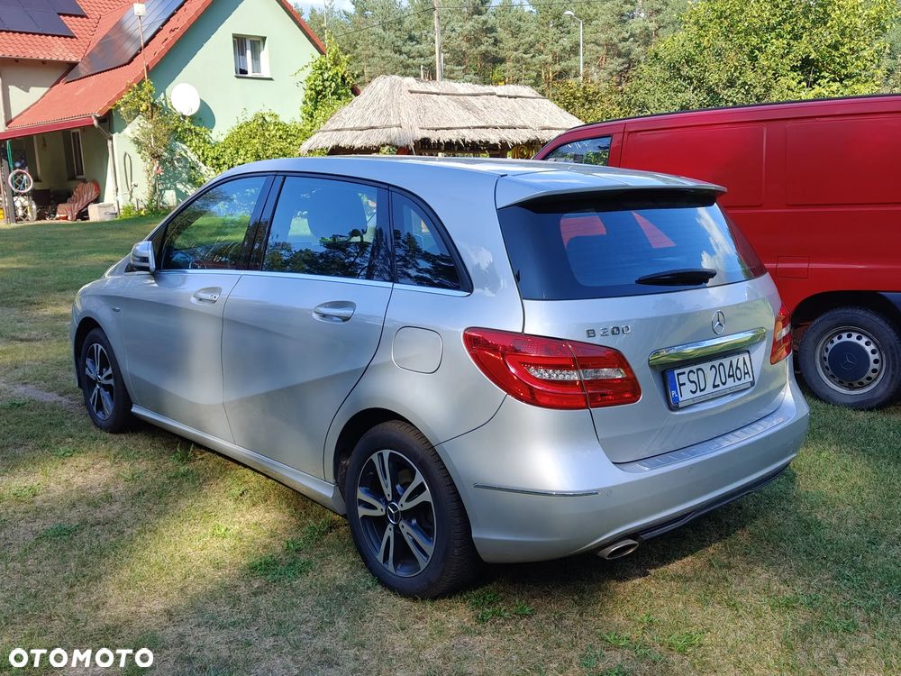 Mercedes-Benz Klasa B 200 7G-DCT Style - 23