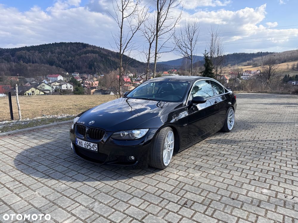 BMW Seria 3 325i - 2