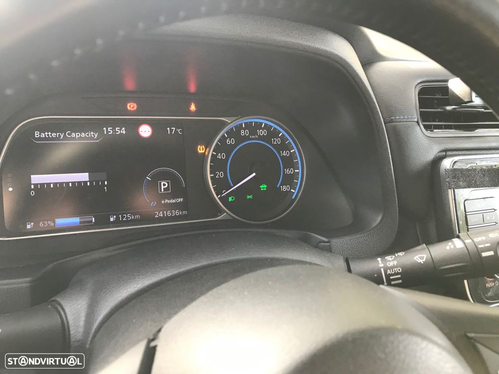 Nissan Leaf 40 kWh Tekna - 10