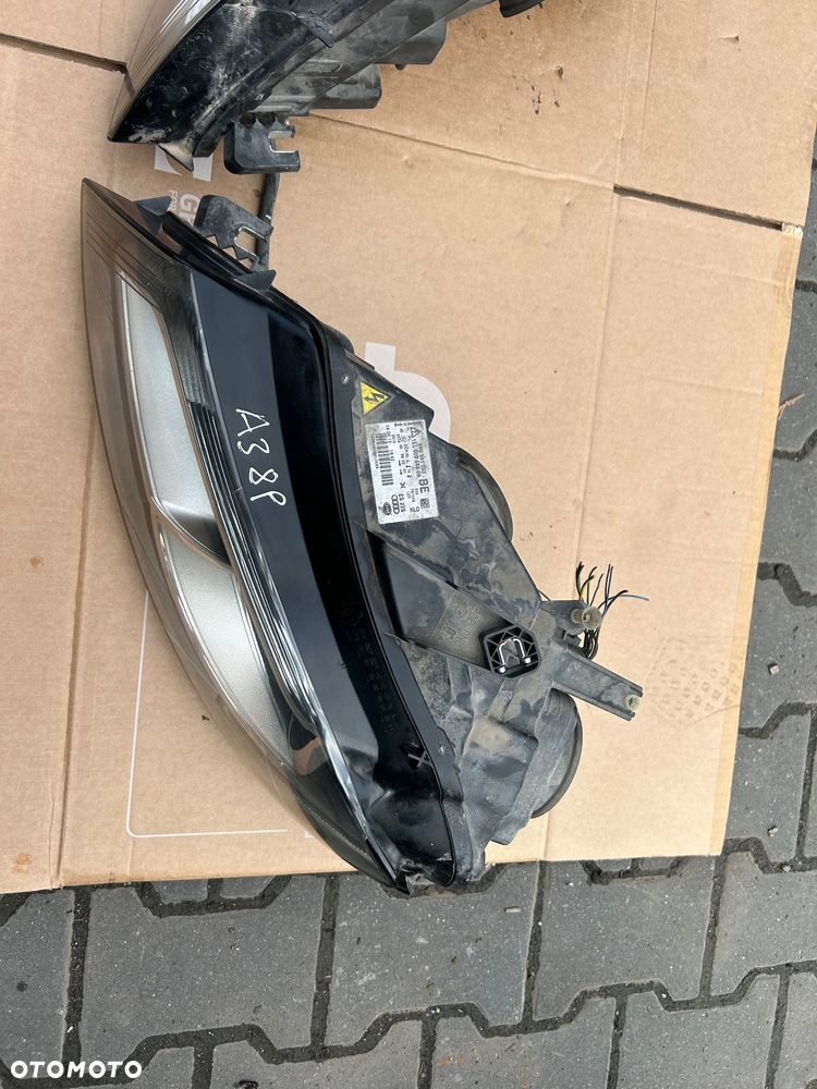 Audi A3 8P lift lampa prawy przód xenon led Europa 8P0941004  8P0941003 przetwornice - 2
