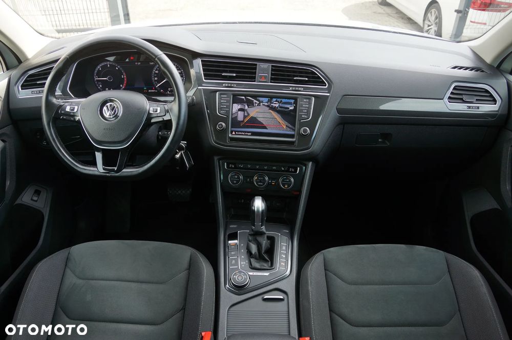Volkswagen Tiguan 2.0 TDI SCR 4MOTION (BlueMotion Techn.) DSG Highline - 11