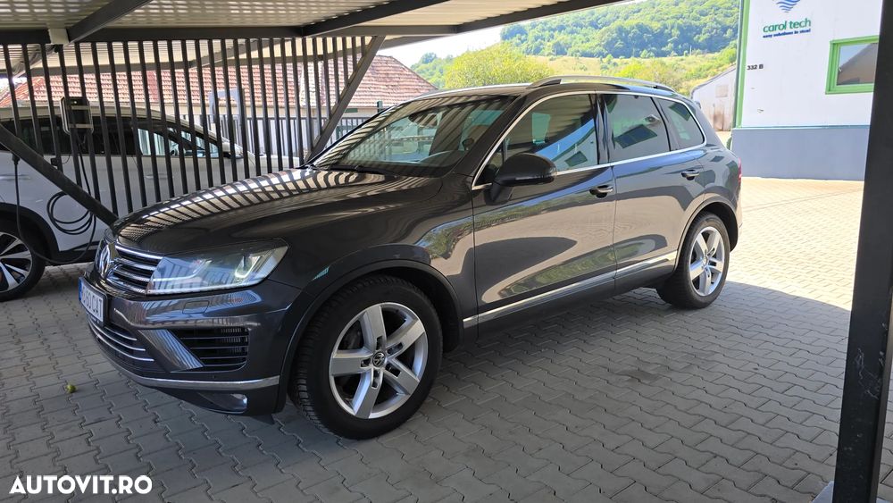 Volkswagen Touareg 3.0 V6 TDI BMT - 37