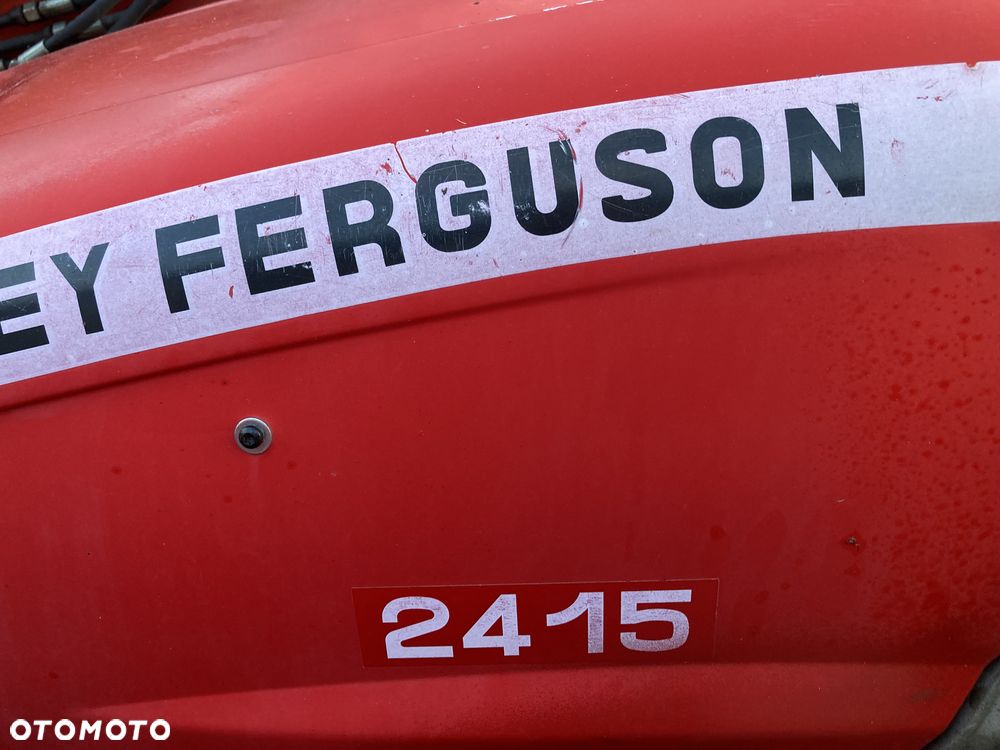 Massey Ferguson MF 2415 - 15