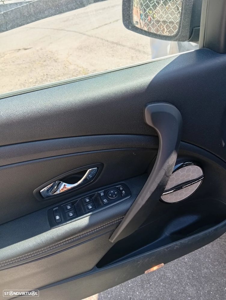 Renault Mégane 1.5 dCi Bose Edition - 8