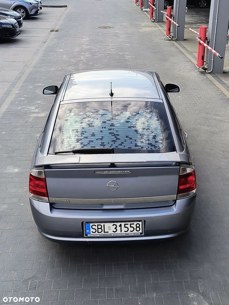 Opel Vectra 1.8 - 12