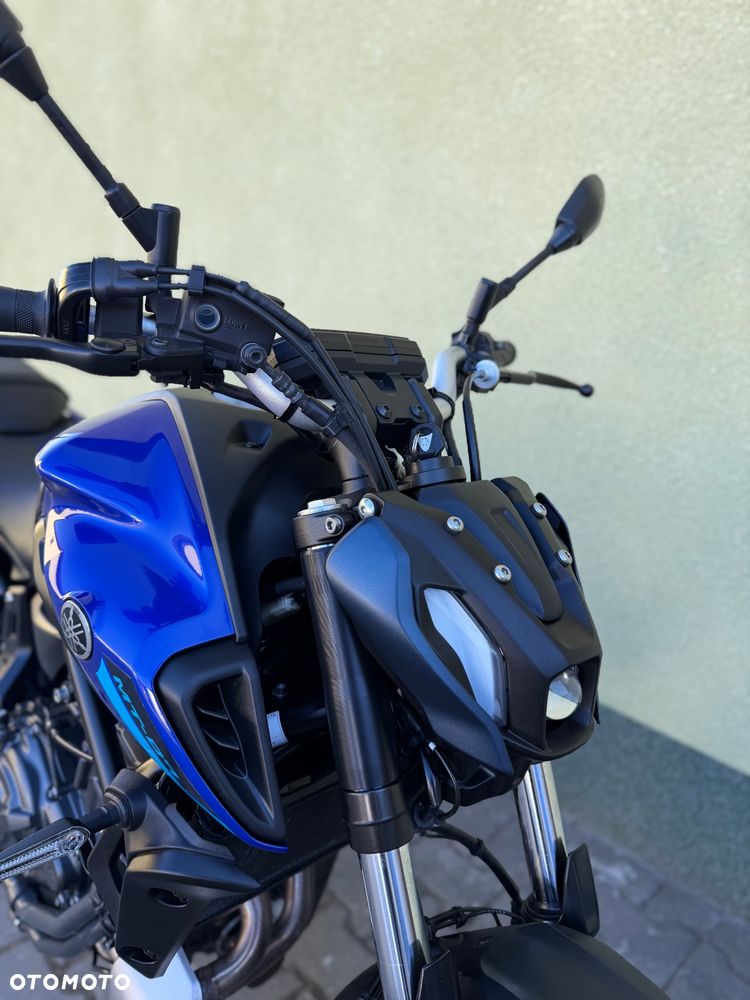 Yamaha MT - 2