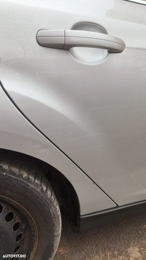 Ford Focus 1.6 TDCI DPF Titanium - 10