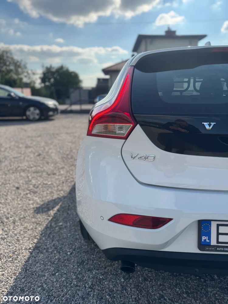 Volvo V40 - 11