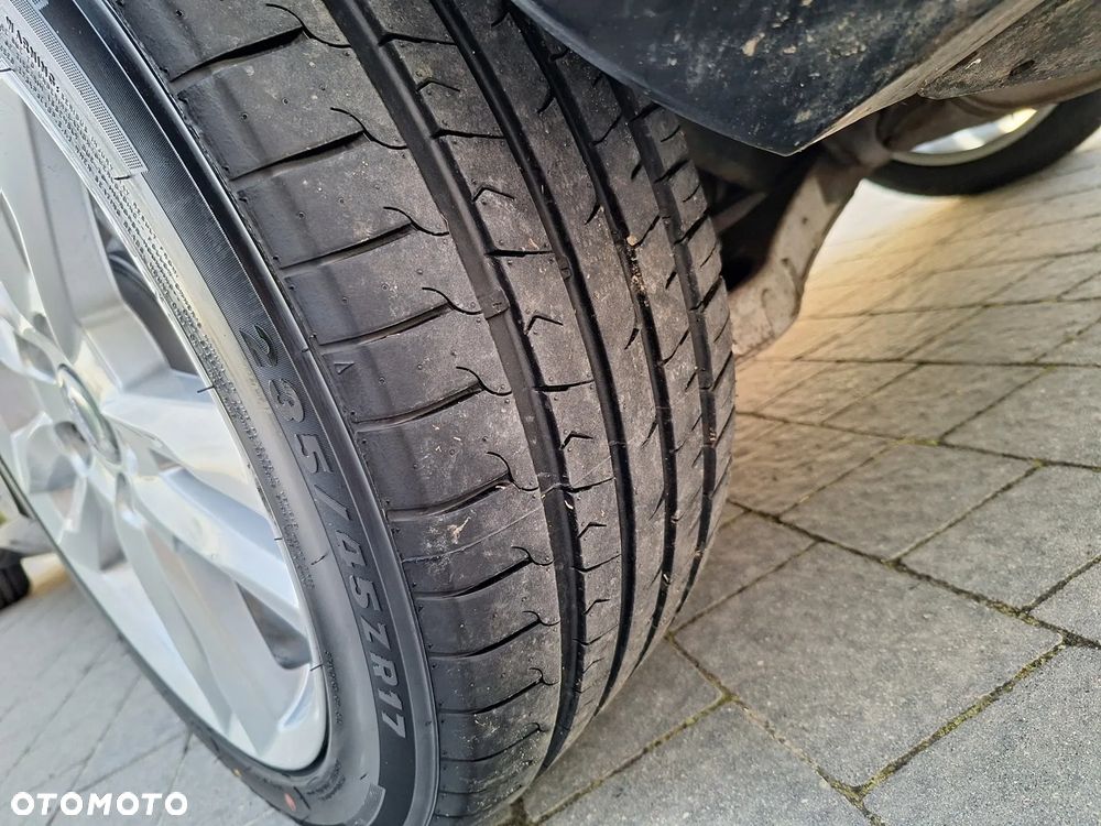 Volvo V60 T3 Momentum - 27