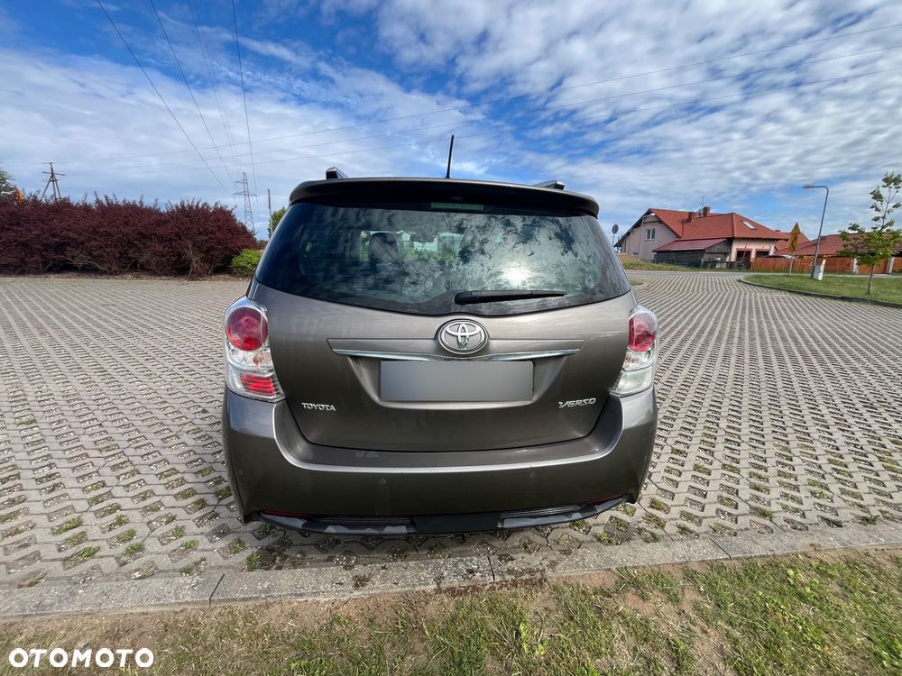 Toyota Verso 1.8 Premium 7os EU6 - 18