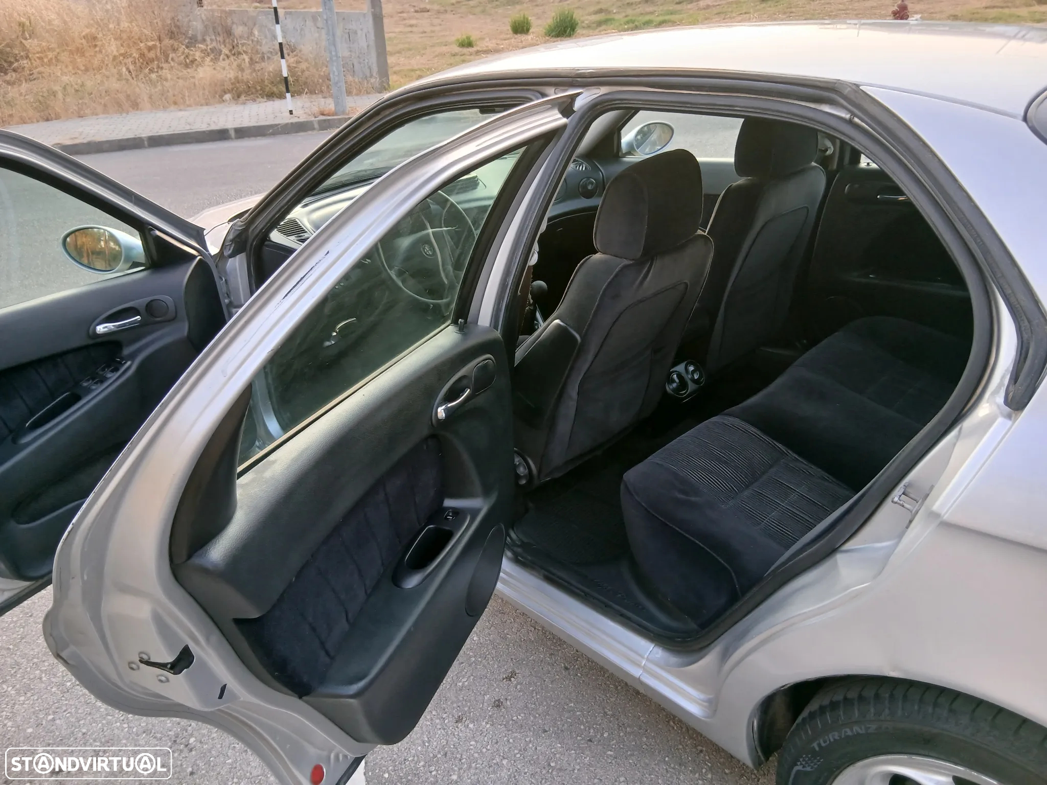 Alfa Romeo 156 1.9 JTD - 7
