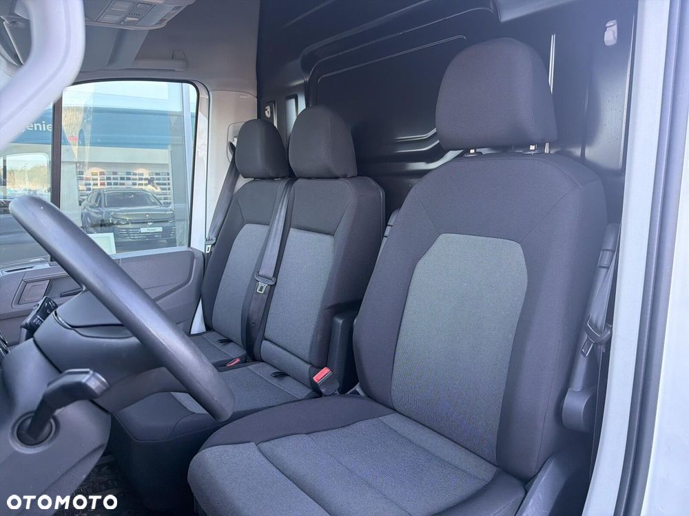 Volkswagen Crafter - 12