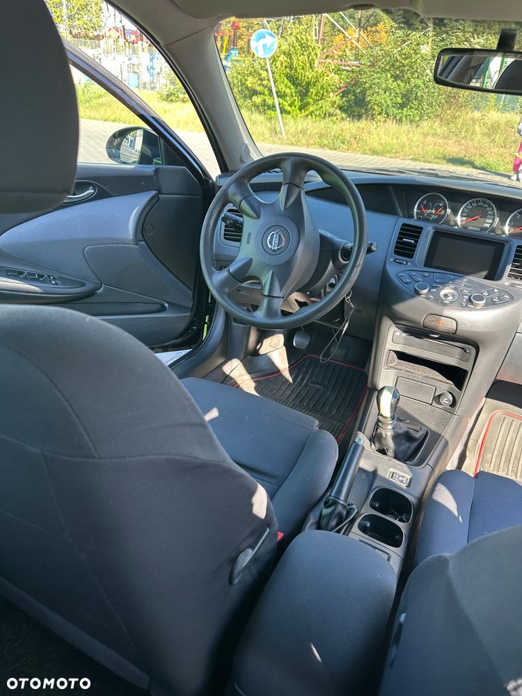 Nissan Primera - 12