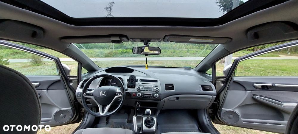 Honda Civic 1.8 Executive - 8