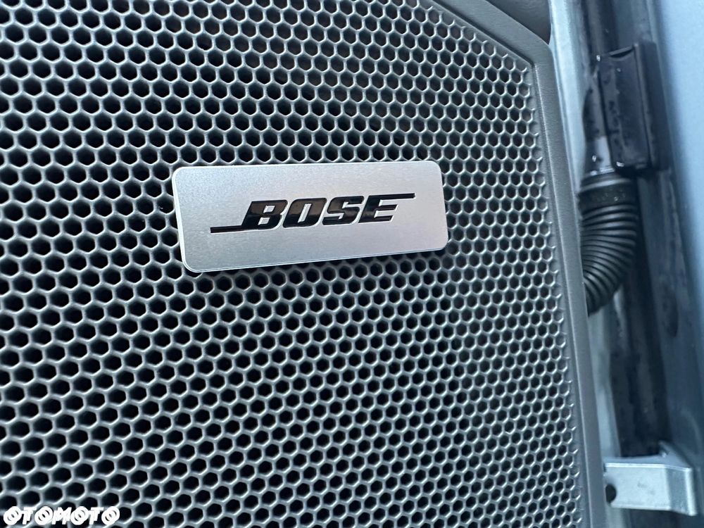 Porsche Cayenne - 15