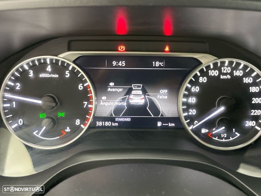 Nissan Qashqai 1.3 DIG-T Engage - 9